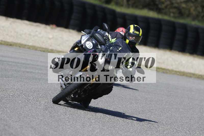 /01 02.04.2026 MAZ ADR/Gruppe rot/ohne